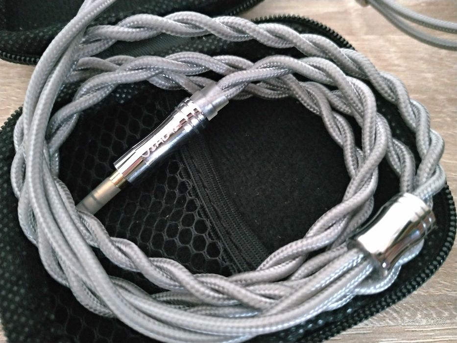 Słuchawki IEM BQEYZ K2 + kabel NICEHCK JIALAI - Stan wzorowy