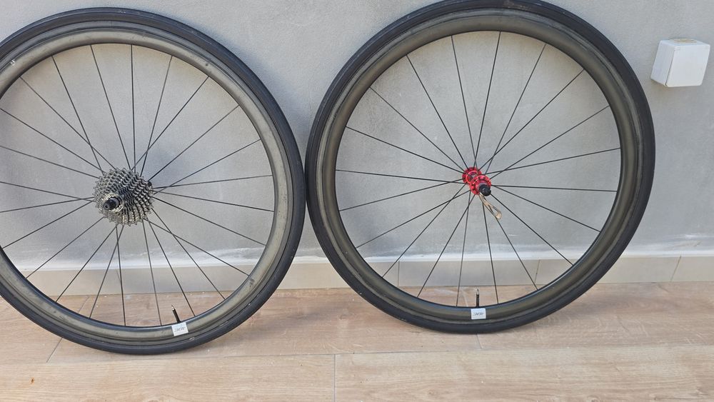 New race t38 carbono