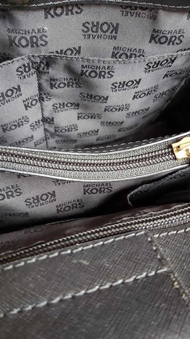 Mala Michael Kors Preta Couro Original/Hailee Medium Snatchel