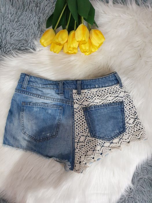 Jeansowe krótkie spodenki Xs