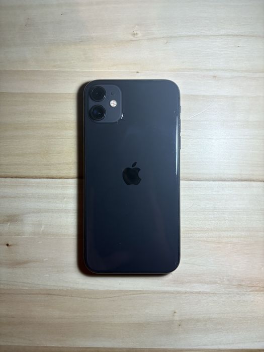 iPhone 11 64GB usado