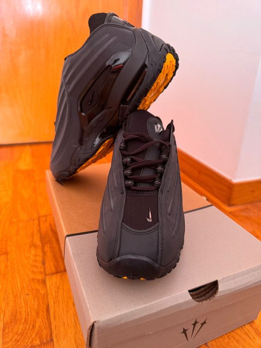 Nike SHox R4
Nike Nocta hot step 2