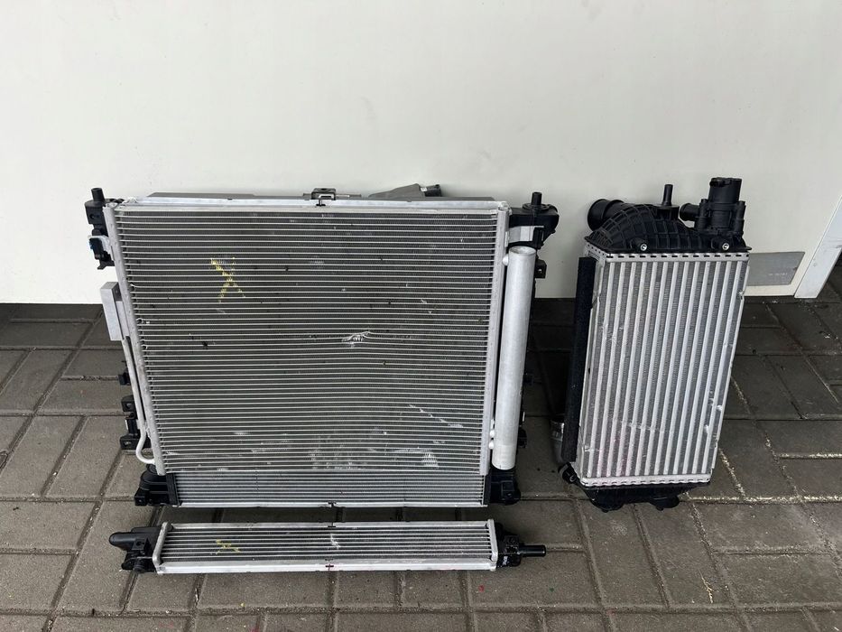 Komplet chłodnic chłodnica HYUNDAI TUCSON IV 1,6