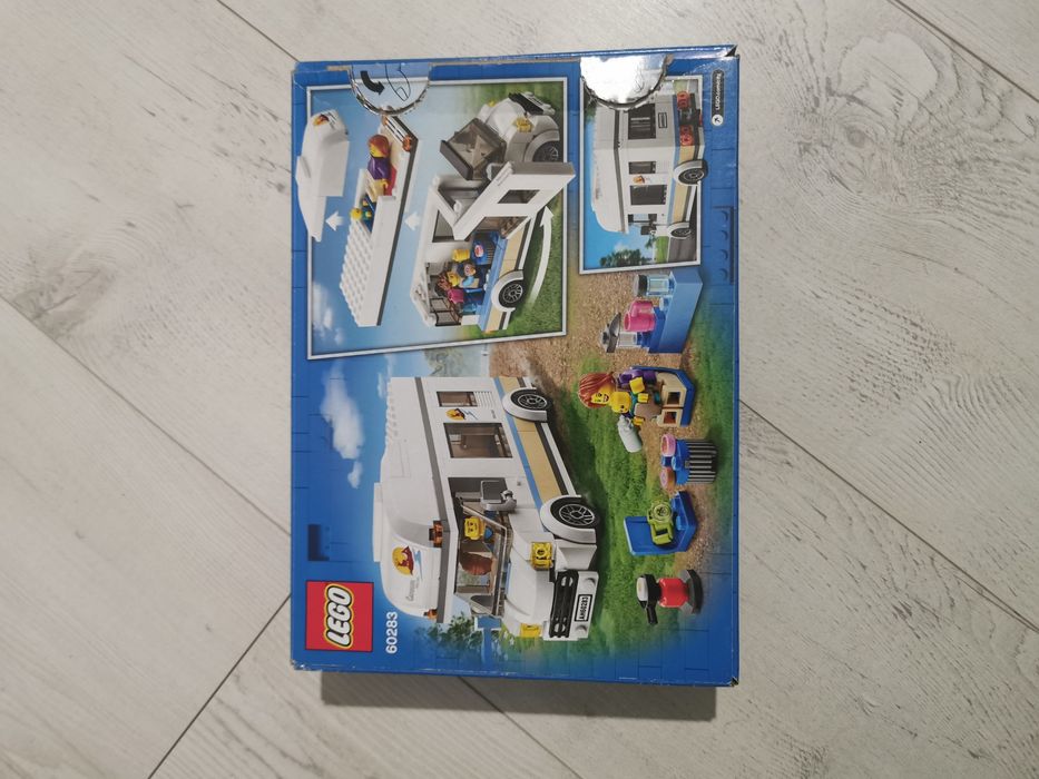 LEGO CITY 60283 kamper samochód Kempingowy