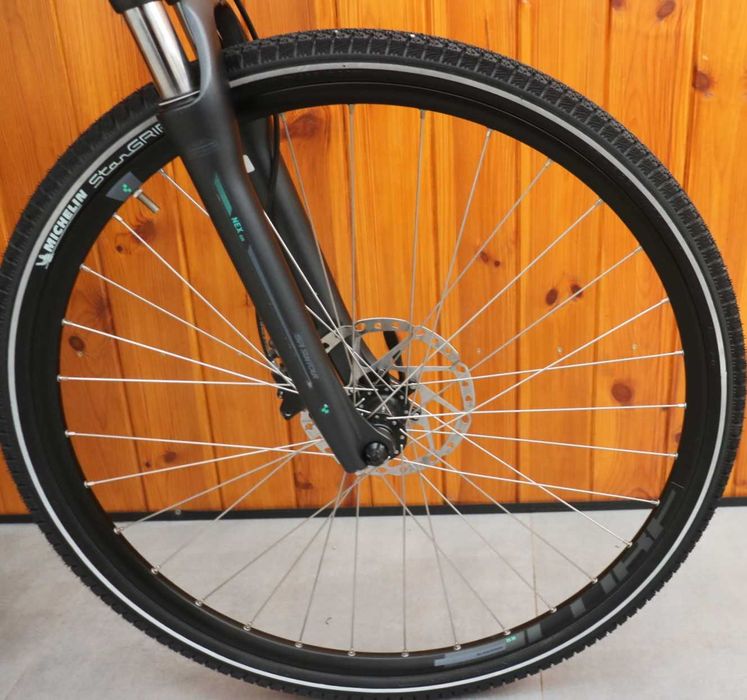 Rower elektryczny Cube Cross Pro. I inne rowery