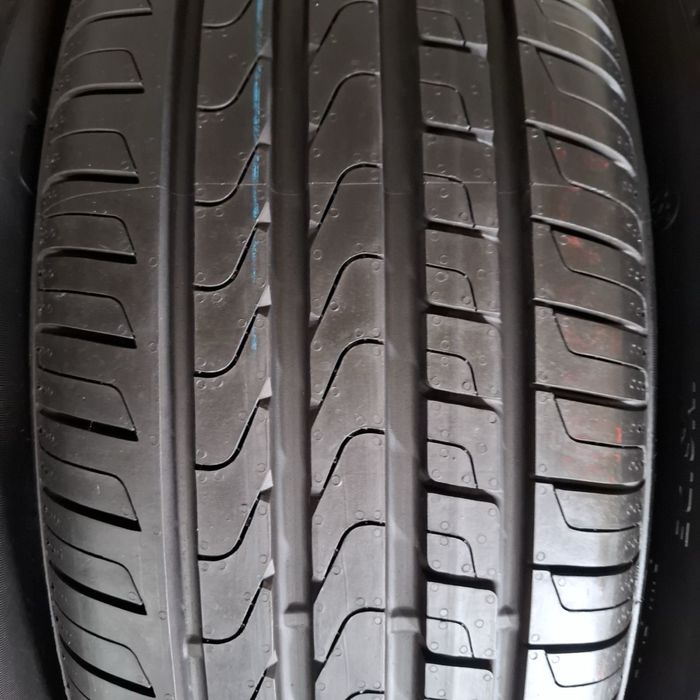 225/60/17 R17 Pirelli Cinturato P7 RunFlat * 4шт нові