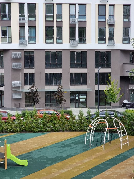 Оренда комерційного приміщення 95.2 м2 в ЖК Madison Garden