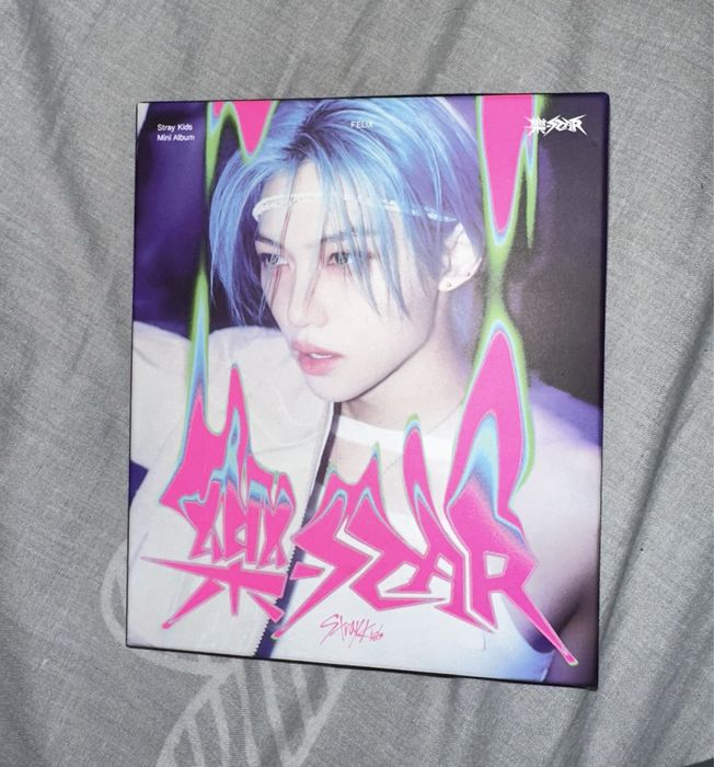обмін stray kids felix rockstar postcard альбом