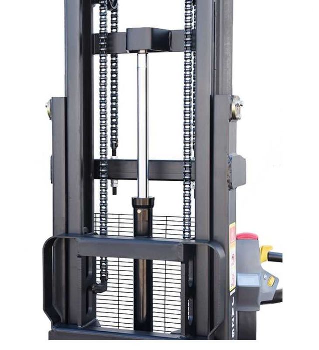 Sztaplarka Wózek Masztowy Elektryczny 1500kg/3000mm*2026-04*
