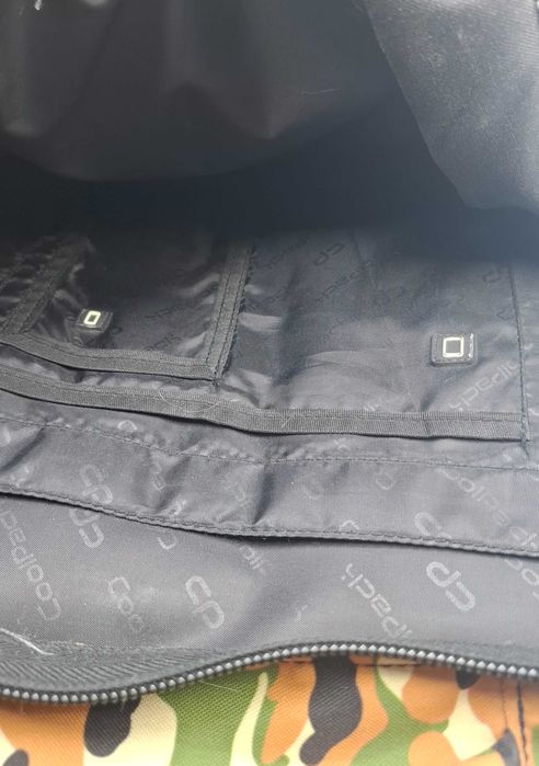 Coolpack Plecak młodzieżowy Bentley Camo Desert Badges bdb stan