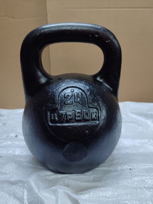 Гири 8кг16кгКЛЗ.24кгКЛЗ.32кг .спортивная