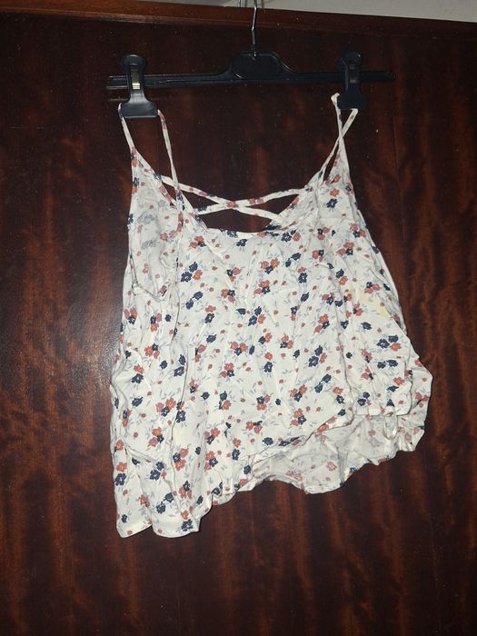 Vendo varias roupa