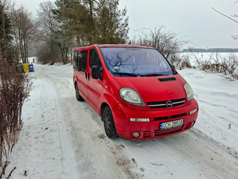 Opel Vivaro tour