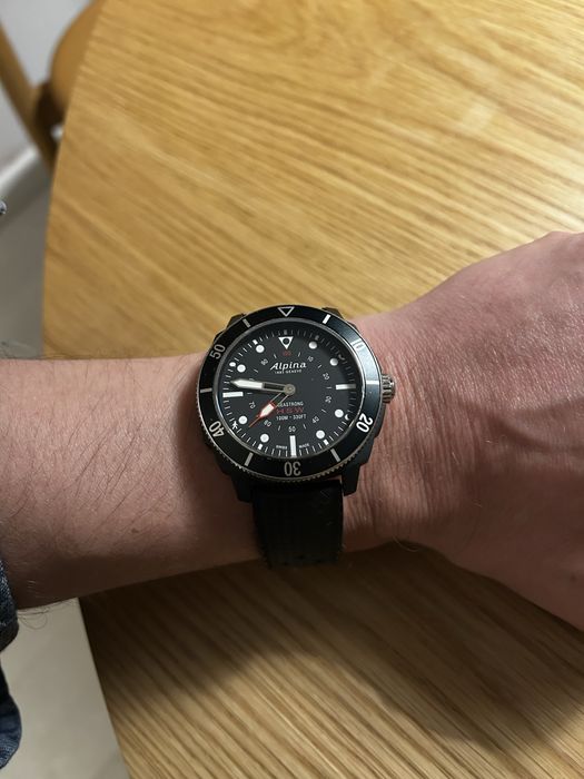 Zegarek Alpina Seastrong Horological Smartwatch (HSW) – czarny, full set, pierwszy właściciel