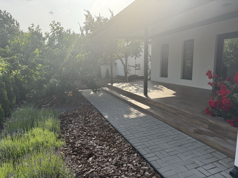 Булинок з ремонтом