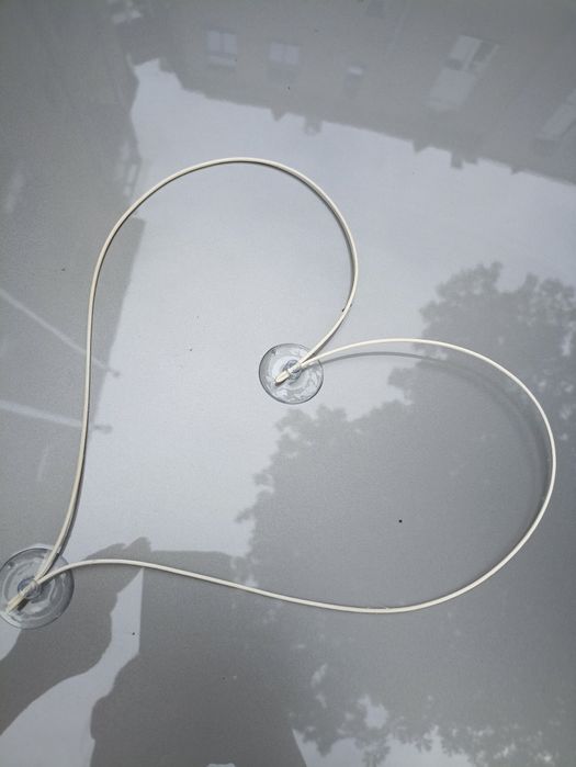 Dekoracja biała  na auto