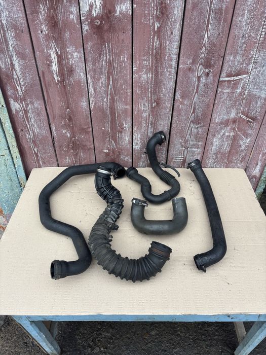 Патрубок Renault Trafic 2 Movano Primastar