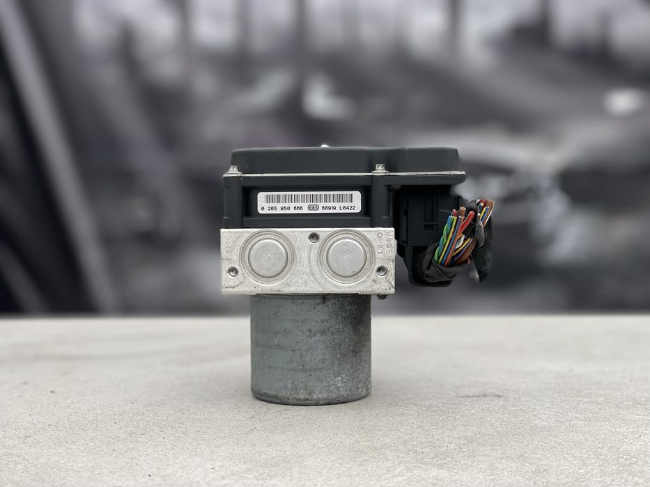 Блок ABS BMW E60 M47N Автомат АБС БМВ Е61 М47Н 2.0d Дизель DSC Шрот