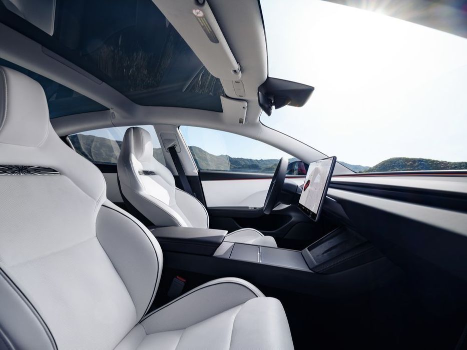 Tesla Model 3 Tração Traseira