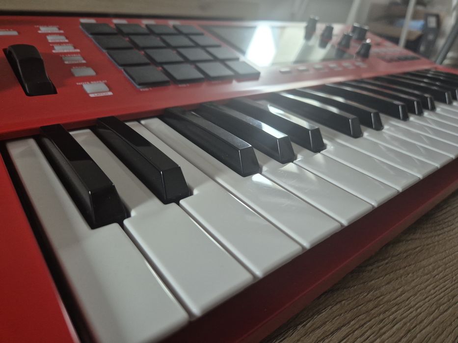 Samodzielna Stacja Robocza  AKAI MPC 37