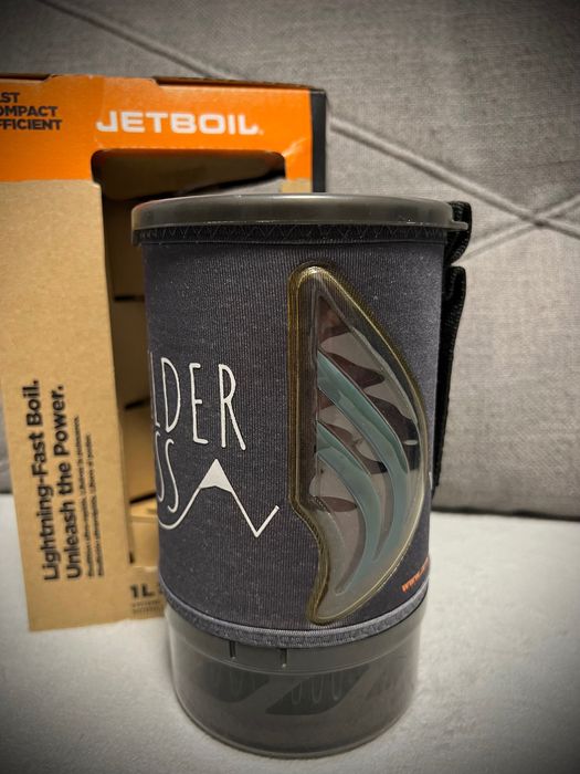 Jetboil Flash 1L - інтегрована система для приготування їжі