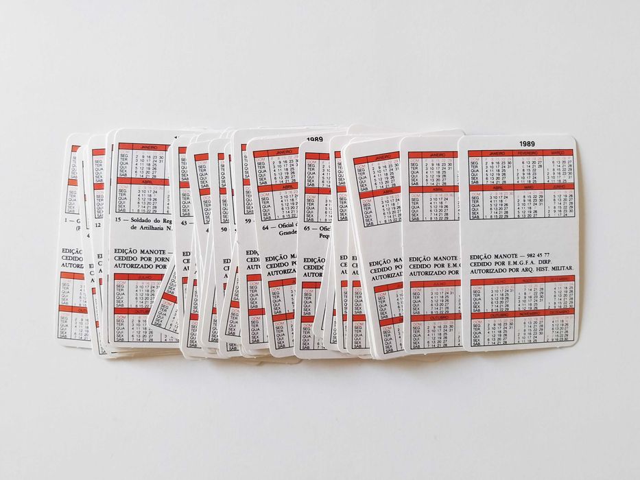 54 calendários UNIFORMES MILITARES 1989 | Edição Manote