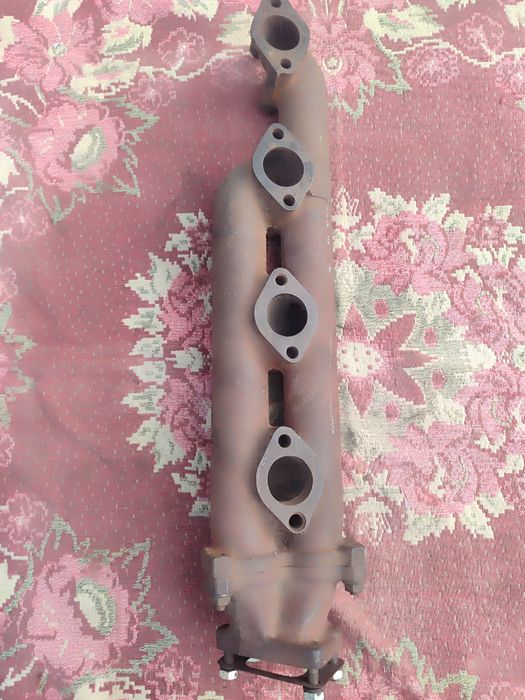 Колектор випускний   камаз   на мотор 740-10 в гарному стані