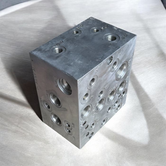 Система клапанів lakomec manifold systems 324371F