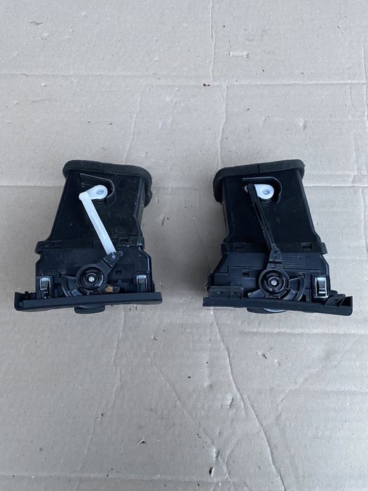 Дефлектори панелі Хюндай Акцент 3..Hyundai Accent 3.