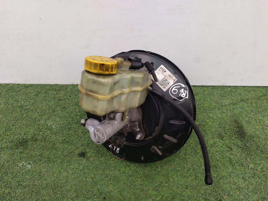 Servofreio SKODA Rapid Liftback (NH3)