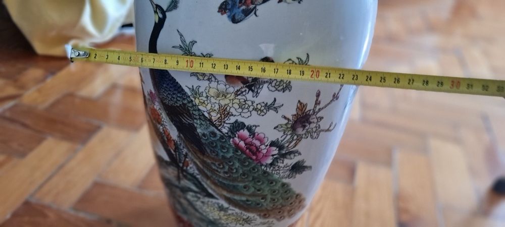 Jarrāo Chinês em loiça