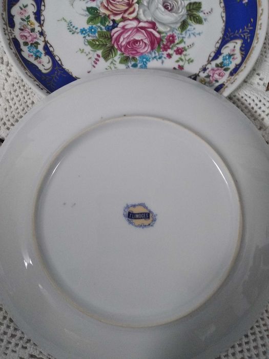 2 Pratos Decorativos - LIMOGES