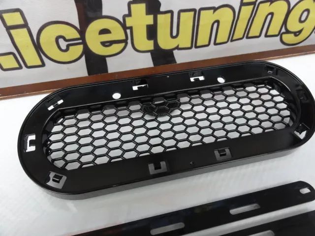 Suporte universal de emblema / símbolo em preto piano brilhante para grelhas Audi em plástico ABS