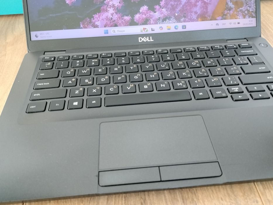 Dell Latitude 5400, 14 IPS, I7-8665U, 16GB RAM, 256GB NVMe, АКБ 5+ год