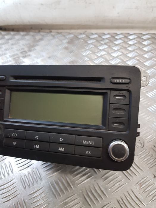 Radio 5M0035186A Vw Golf V Plus 06R- Europa
