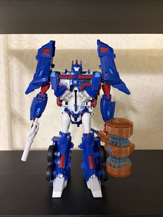 ultra magnus - купить детские игровые фигурки - Цена на OLX.ua