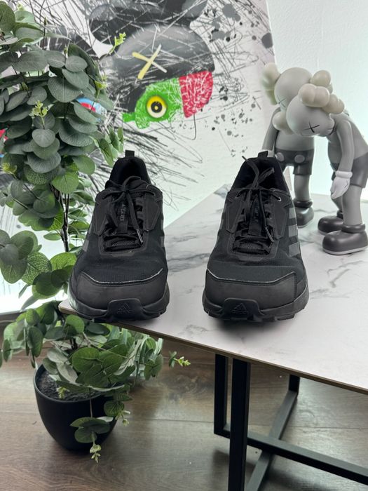 Кросівки Adidas Terrex 50.5 розмір Е9843