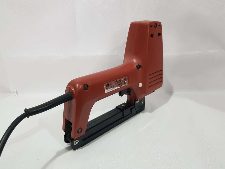 Elektryczny zszywacz tapicerski Swingline 34210