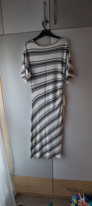 Sukienka MaxStudio M/L