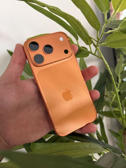 Iphone 17 Pro 256GB - Laranja Cósmico