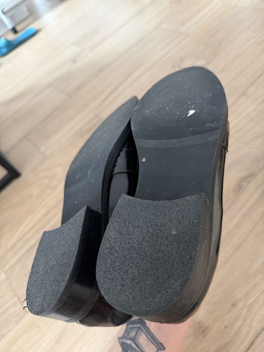 Buty damskie skórzane BOCCATO rozmiar 38 stan bdb
