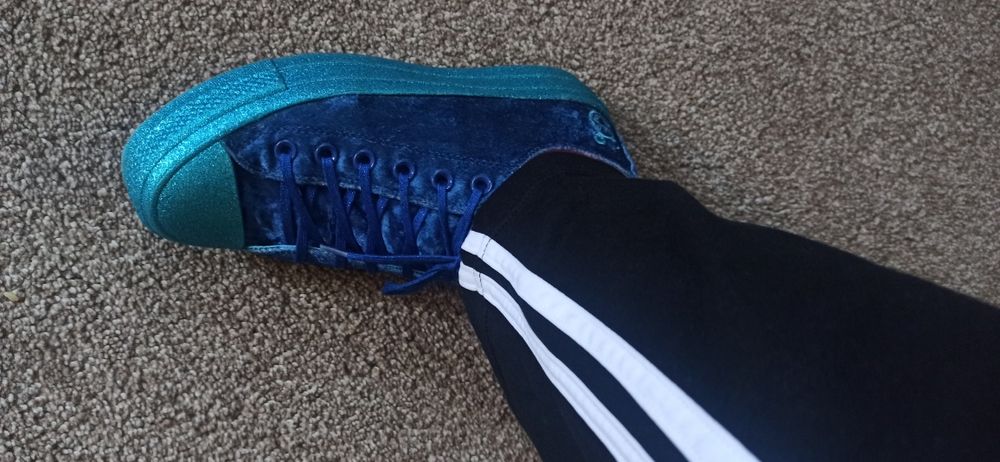 Converse  оригінал, лімітований випуск Disney