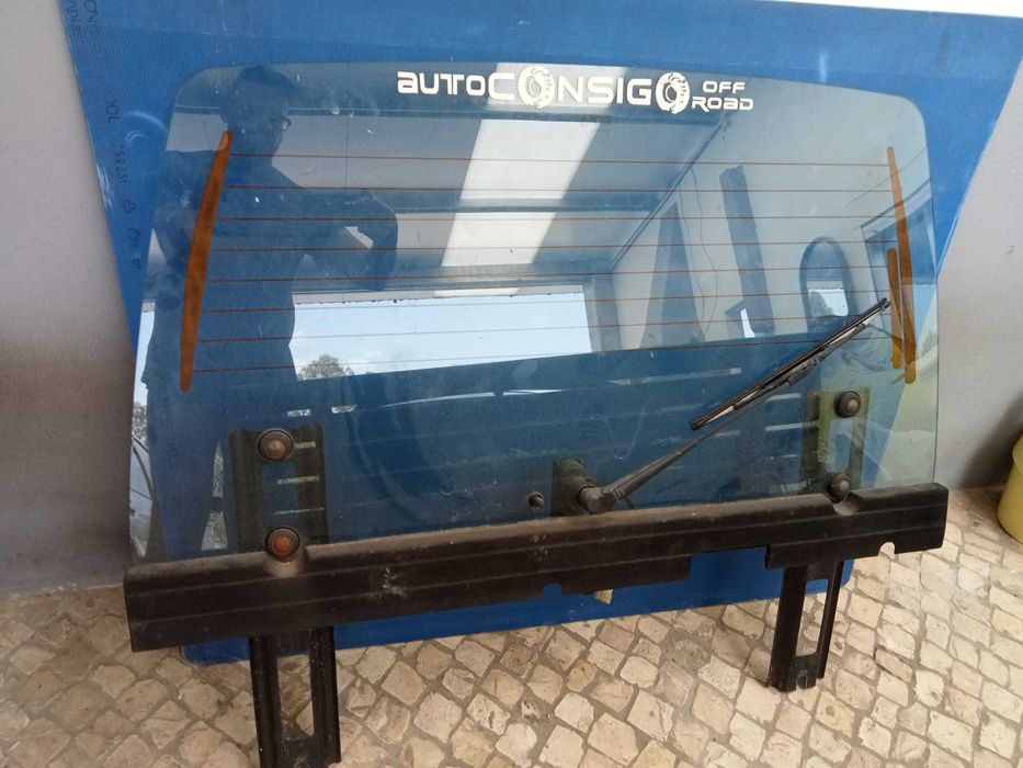 Vidro traseiro samurai