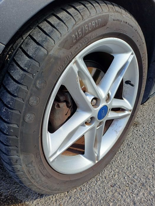Ford focus 1.5 tdci — photo 2