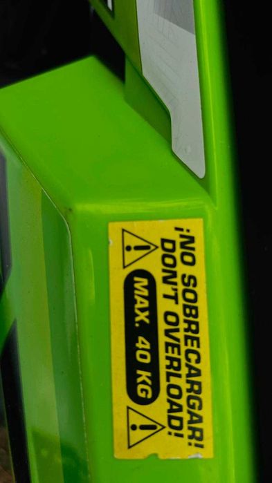 Quad elétrico Injusa 24V – Como novo (opção com rodas suplentes)