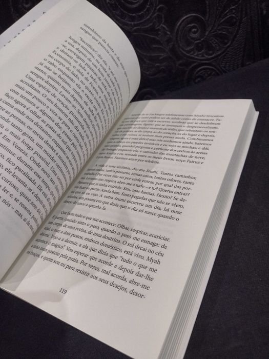 Uma Lágrima que Cega - Casimiro de Brito