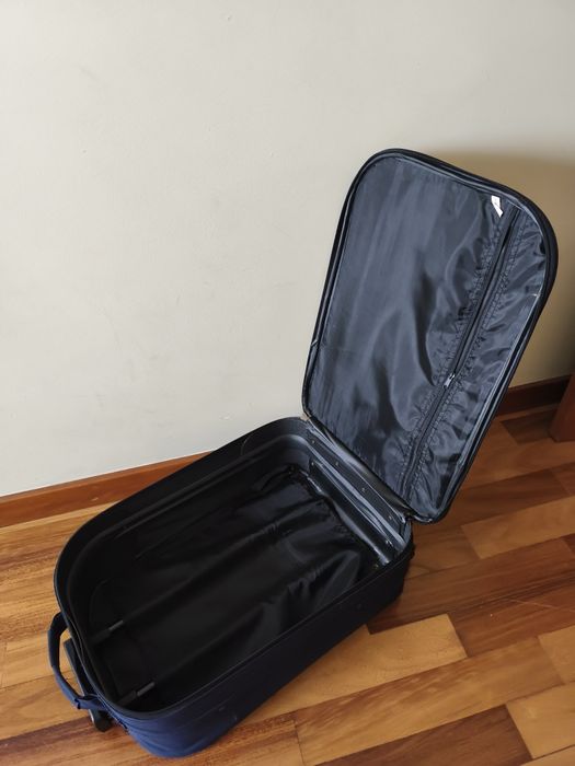 Mala viagem  altura 0.55 largura 0.35