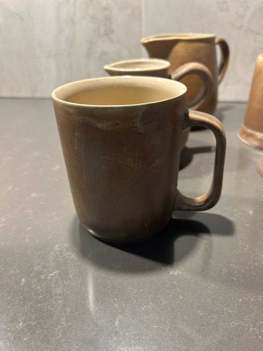 ceramiczne naczynia- komplet