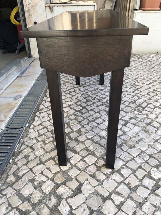 Mesa em Carvalho Puro