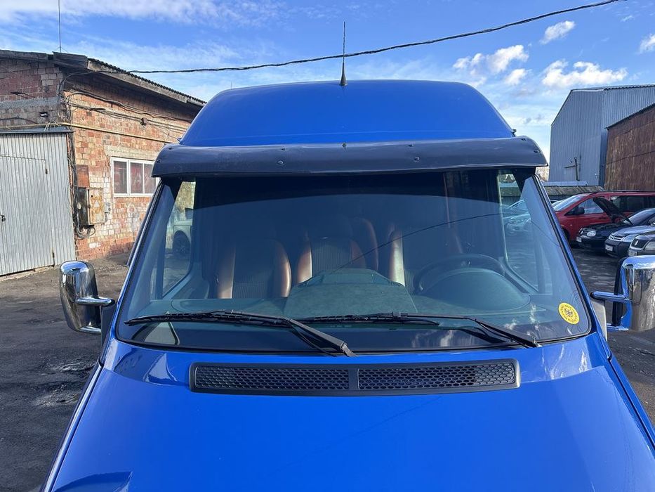 Volkswagen LT 1998+ Козырек на лобовое стекло